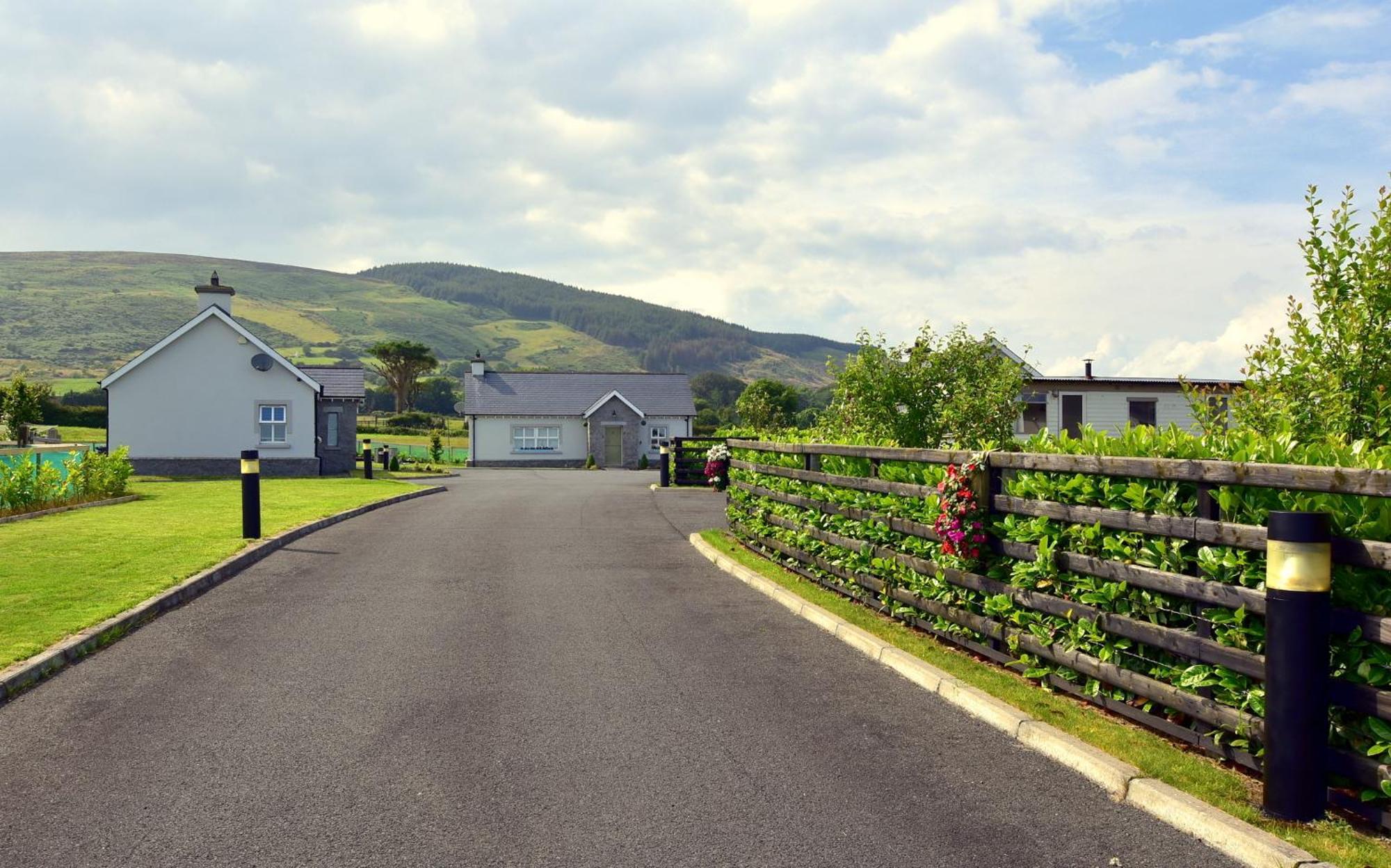 Clonlum Holiday Cottages Newry Exterior photo